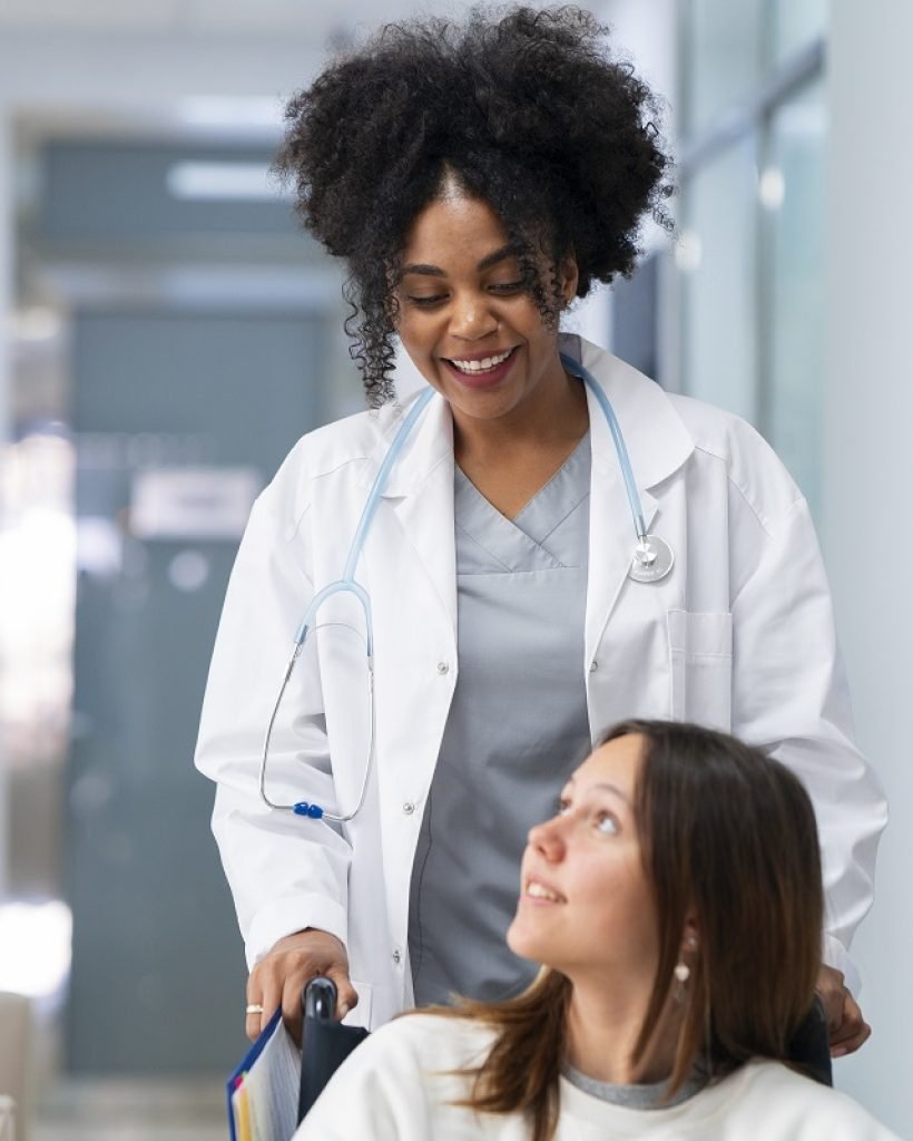 front-view-smiley-female-doctor-patient